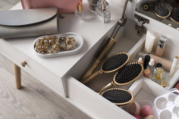 How to Choose a High-Quality Vanity Table – And Why Furnazahome’s Panel Vanity is Worth the Wait